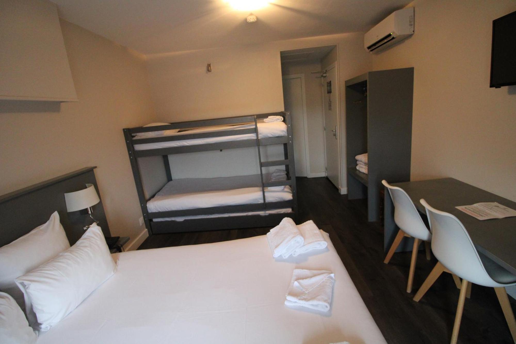 Hotel Casabianca Moulins  Exteriör bild